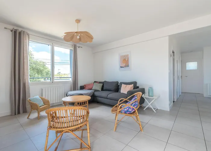 L'escampette - A 650m De La Saint-Nazaire (Loire-Atlantique)